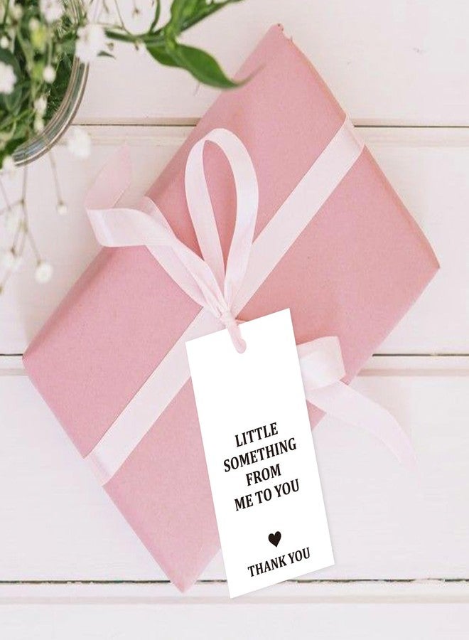 g2 بلس مجموعة G2PLUS من 50 بطاقة شكر - أبيض وأسود، بطاقات هدايا ورقية صغيرة مكتوب عليها "هدية صغيرة مني إليك" مع خيط، مثالية لتغليف الهدايا، والأعمال اليدوية، وحفلات الزفاف، وتوزيعات الحفلات. - Image 5